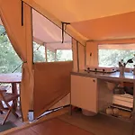 Κάμπινγκ La Grangeonne *